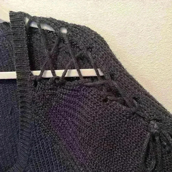 Women’s Cozy Casual Blue Sweater S/M - Picture 4 of 4